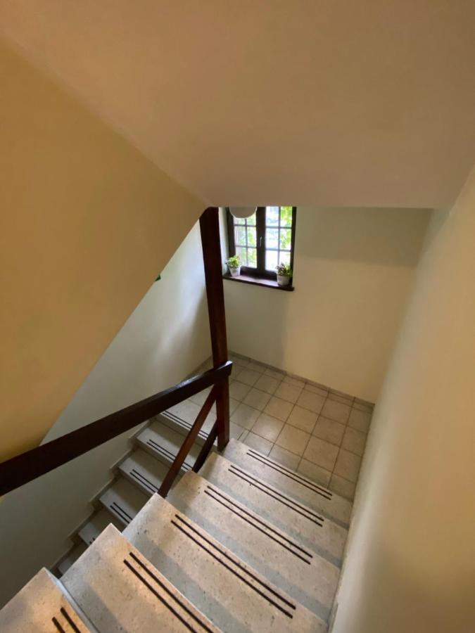 גדנסק Hostel Przy Targu Rybnym מראה חיצוני תמונה
