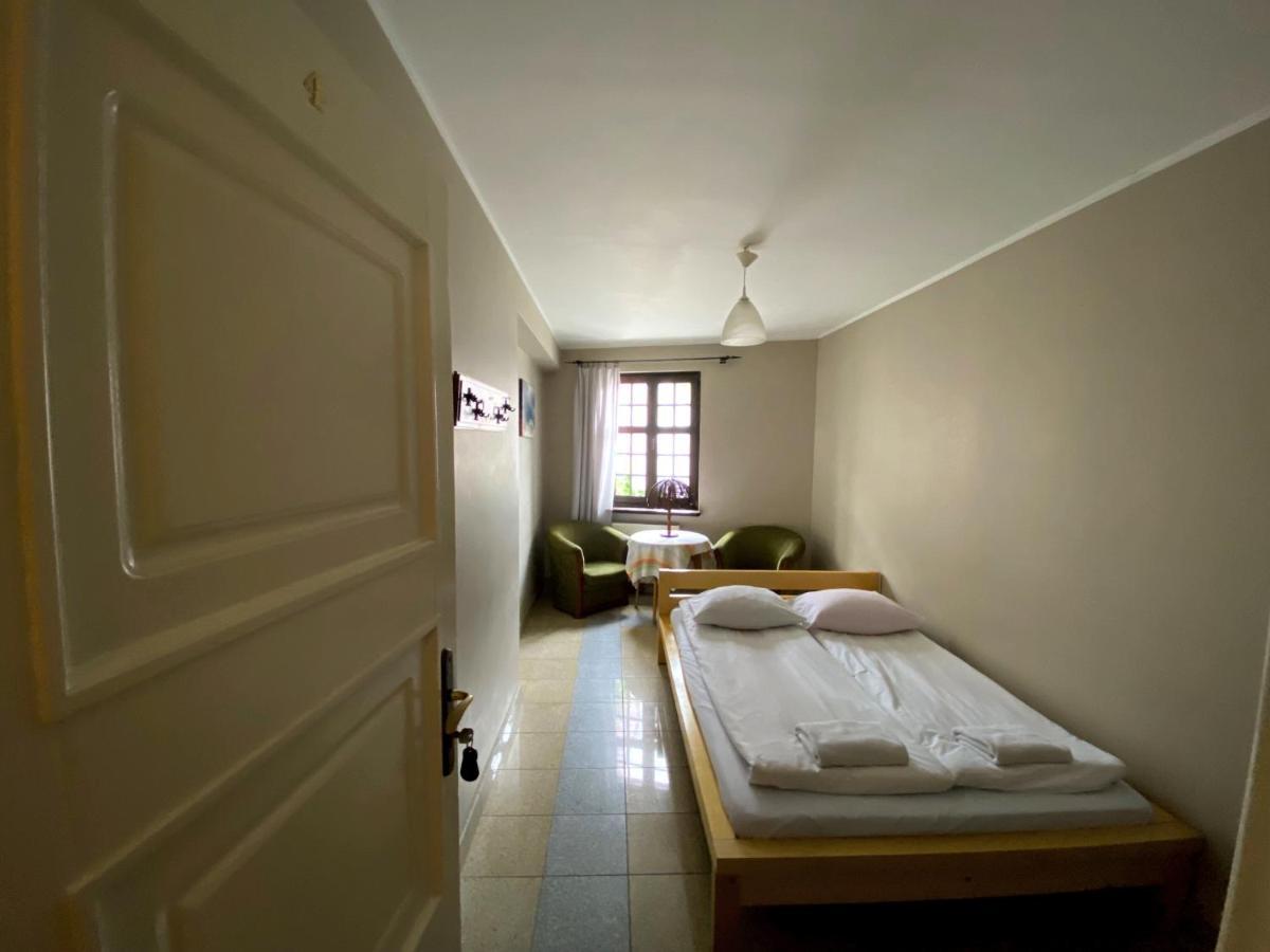 גדנסק Hostel Przy Targu Rybnym מראה חיצוני תמונה